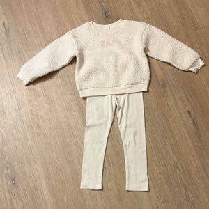 GAP Cream Textured Sweatshirt and Leggings Set